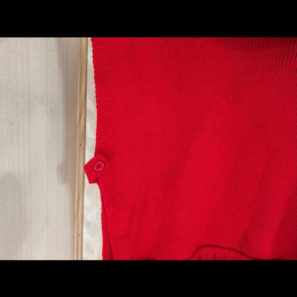 Original Antthony Button Side Fringe Chunky Cowl Neck Red Tight Knit Poncho - Picture 3 of 7